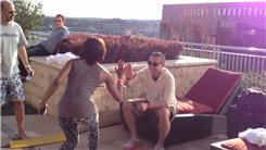 Most Strangers High Fived In 30 Seconds